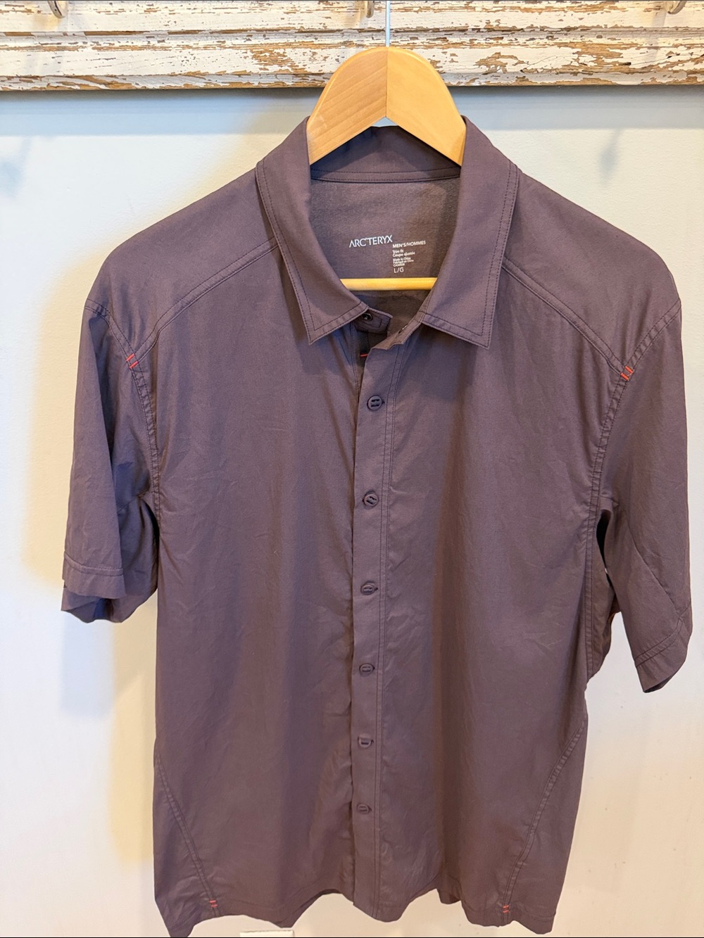 Arc'teryx Men's Short-Sleeve Button-Down Shirt Size Large